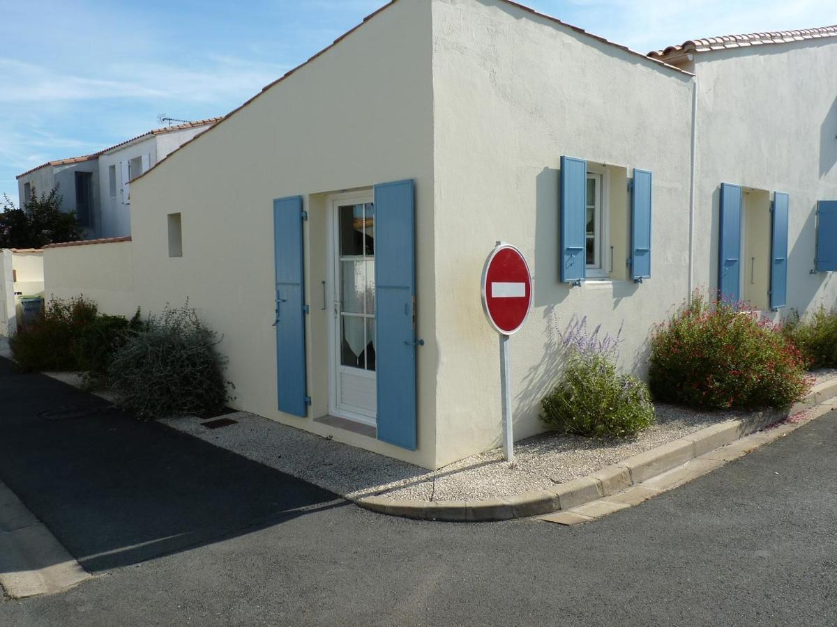 LA DANAE ILE DE RE, VELOS, WIFI, CUISINE, LINGE, Parking gratuit Saint-Martin-de-Ré Exterior foto