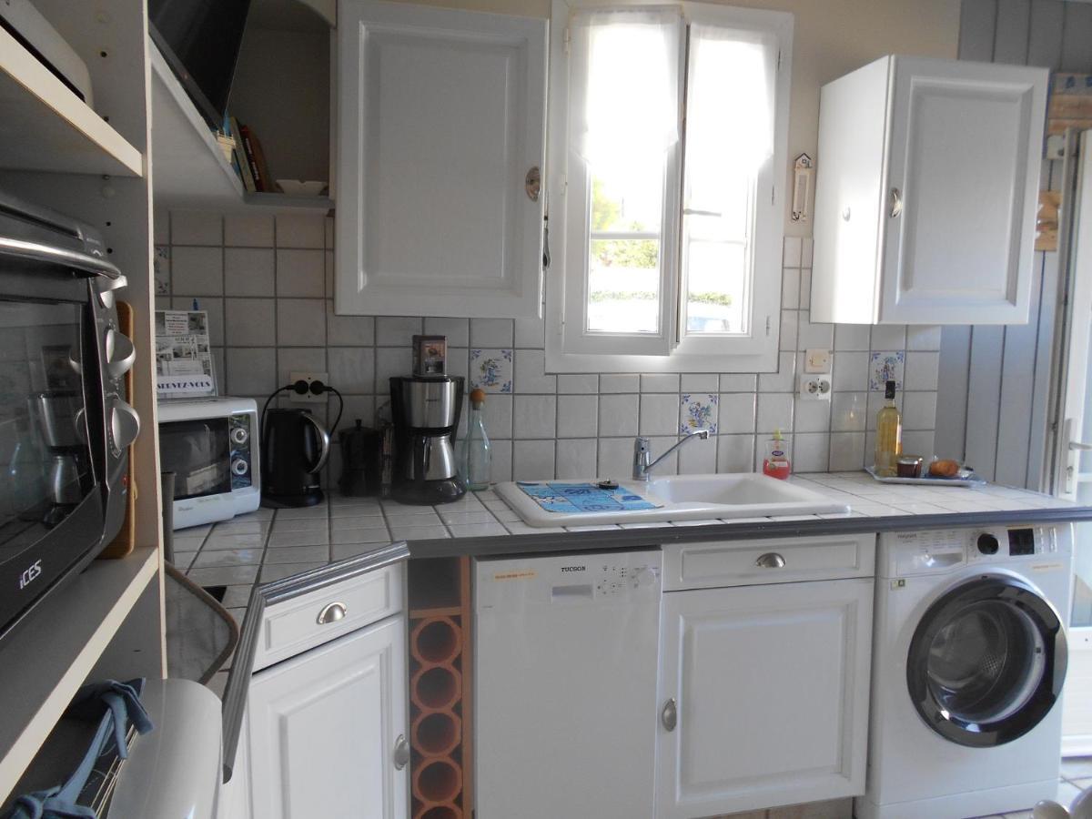 LA DANAE ILE DE RE, VELOS, WIFI, CUISINE, LINGE, Parking gratuit Saint-Martin-de-Ré Exterior foto