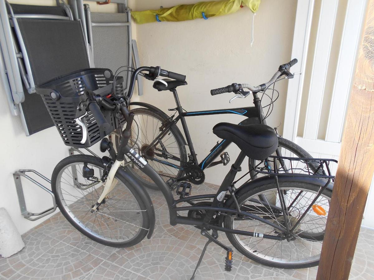 LA DANAE ILE DE RE, VELOS, WIFI, CUISINE, LINGE, Parking gratuit Saint-Martin-de-Ré Exterior foto