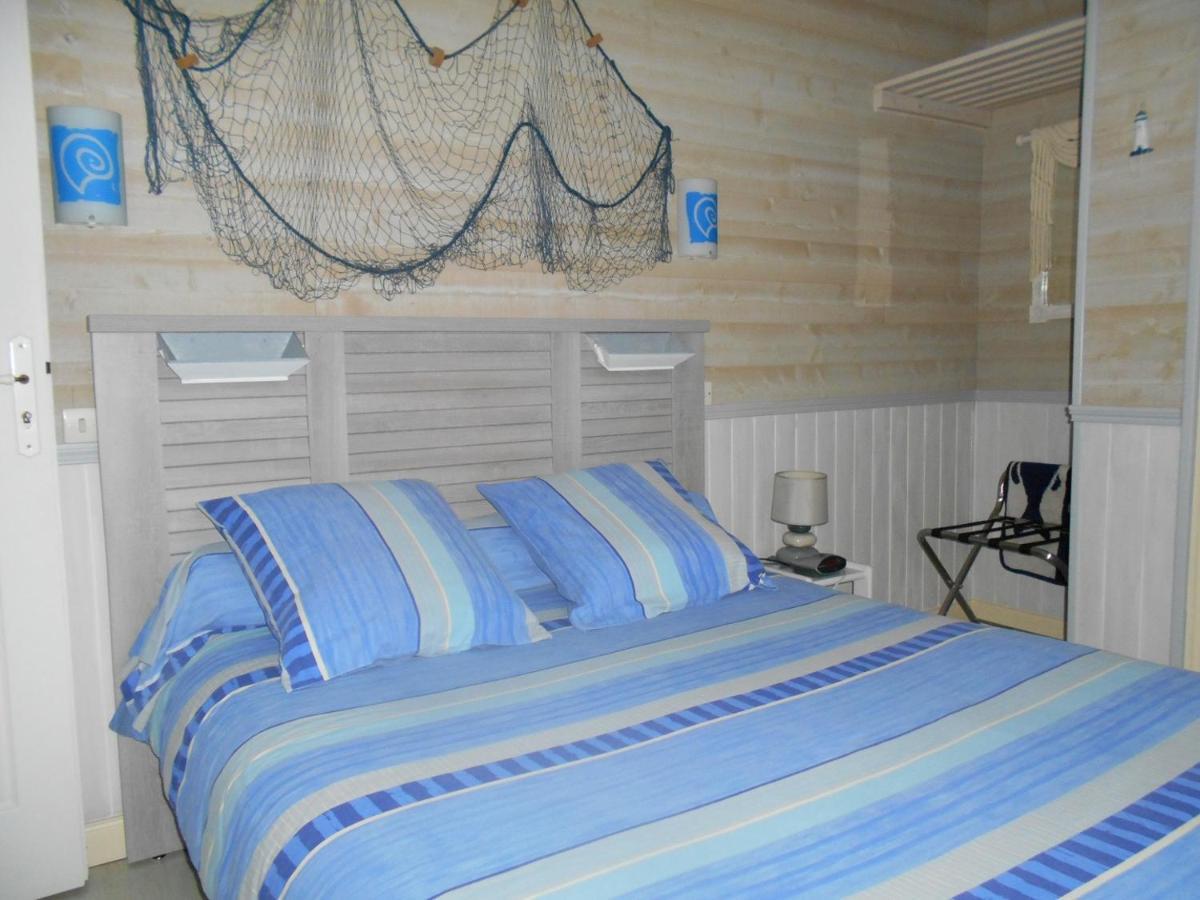 LA DANAE ILE DE RE, VELOS, WIFI, CUISINE, LINGE, Parking gratuit Saint-Martin-de-Ré Exterior foto
