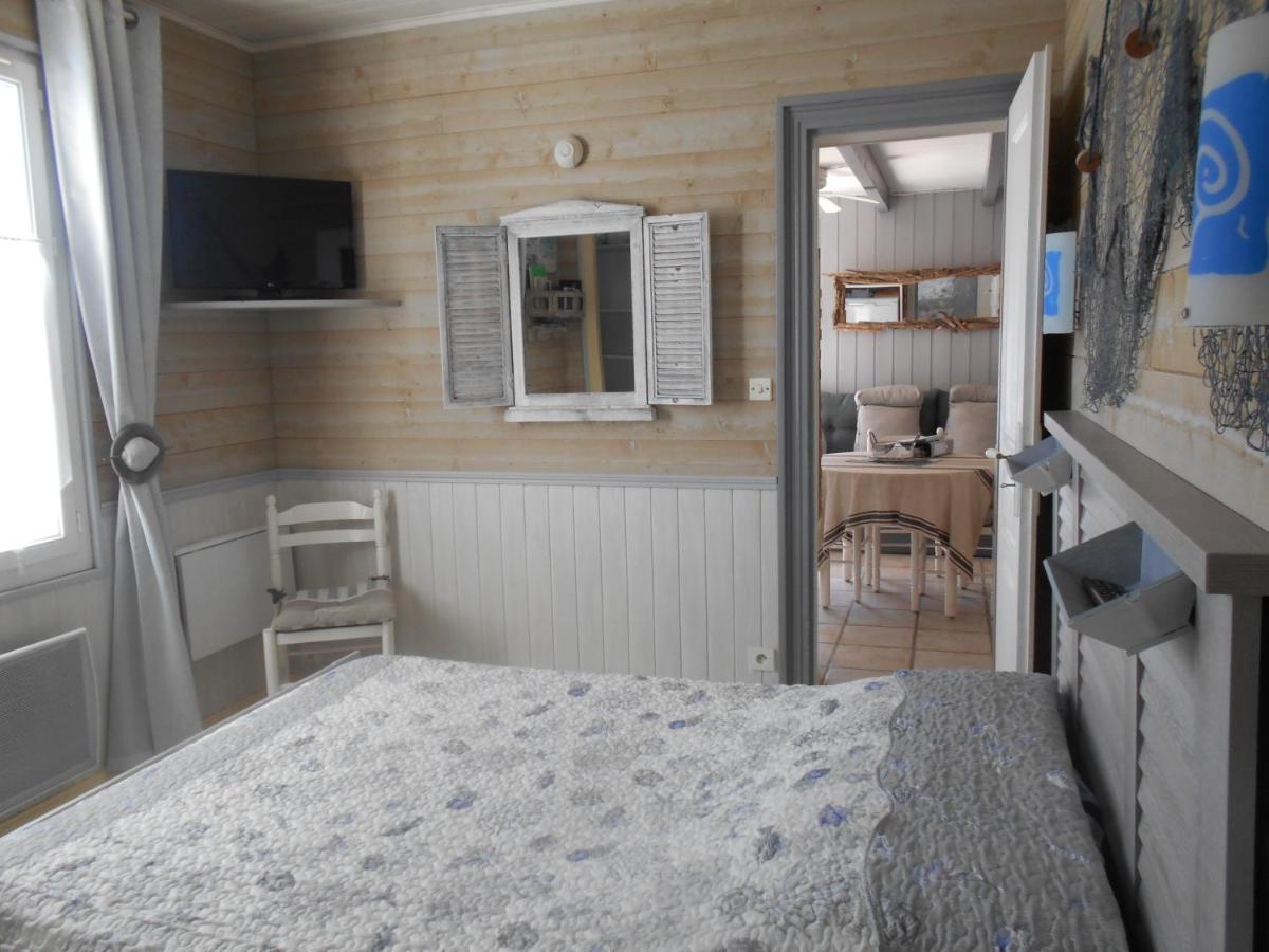 LA DANAE ILE DE RE, VELOS, WIFI, CUISINE, LINGE, Parking gratuit Saint-Martin-de-Ré Exterior foto